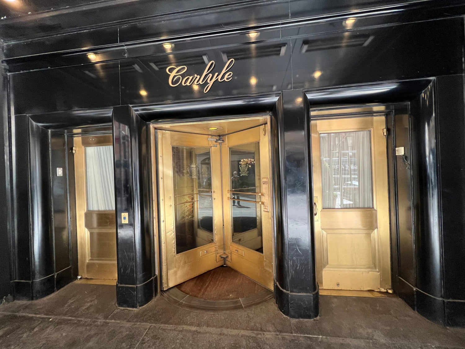 New York Nights: The Carlyle